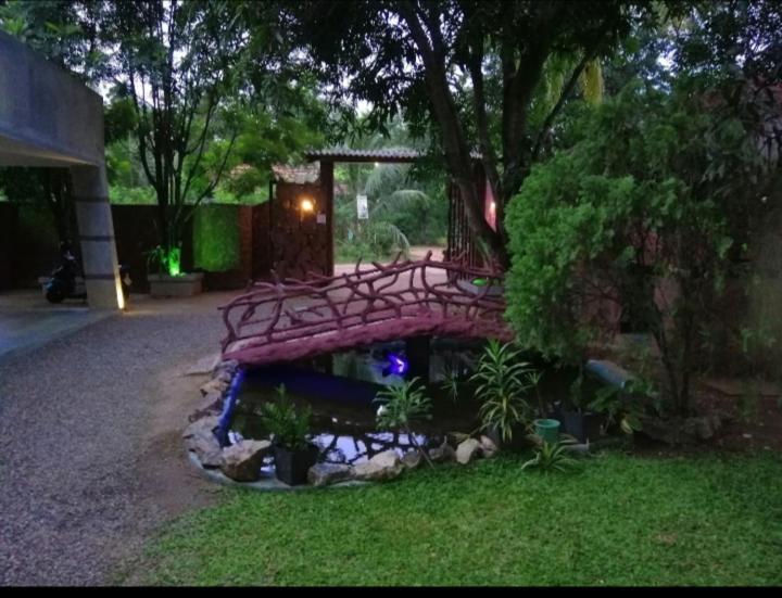 Induwara Safari Resort Udawalawe Εξωτερικό φωτογραφία