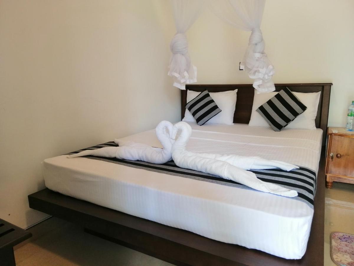 Induwara Safari Resort Udawalawe Εξωτερικό φωτογραφία