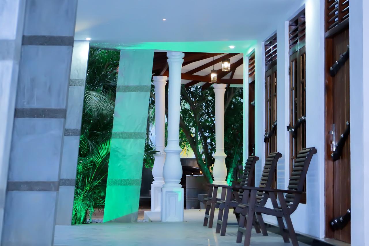 Induwara Safari Resort Udawalawe Εξωτερικό φωτογραφία