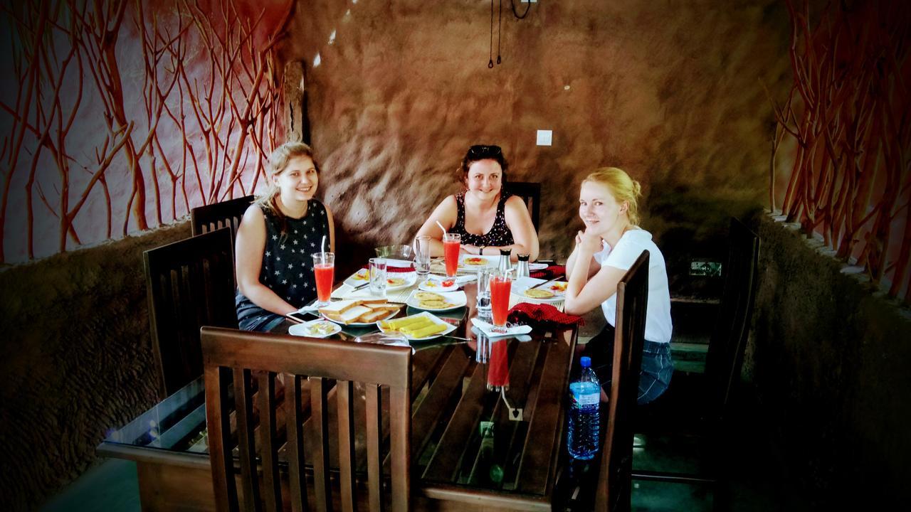 Induwara Safari Resort Udawalawe Εξωτερικό φωτογραφία