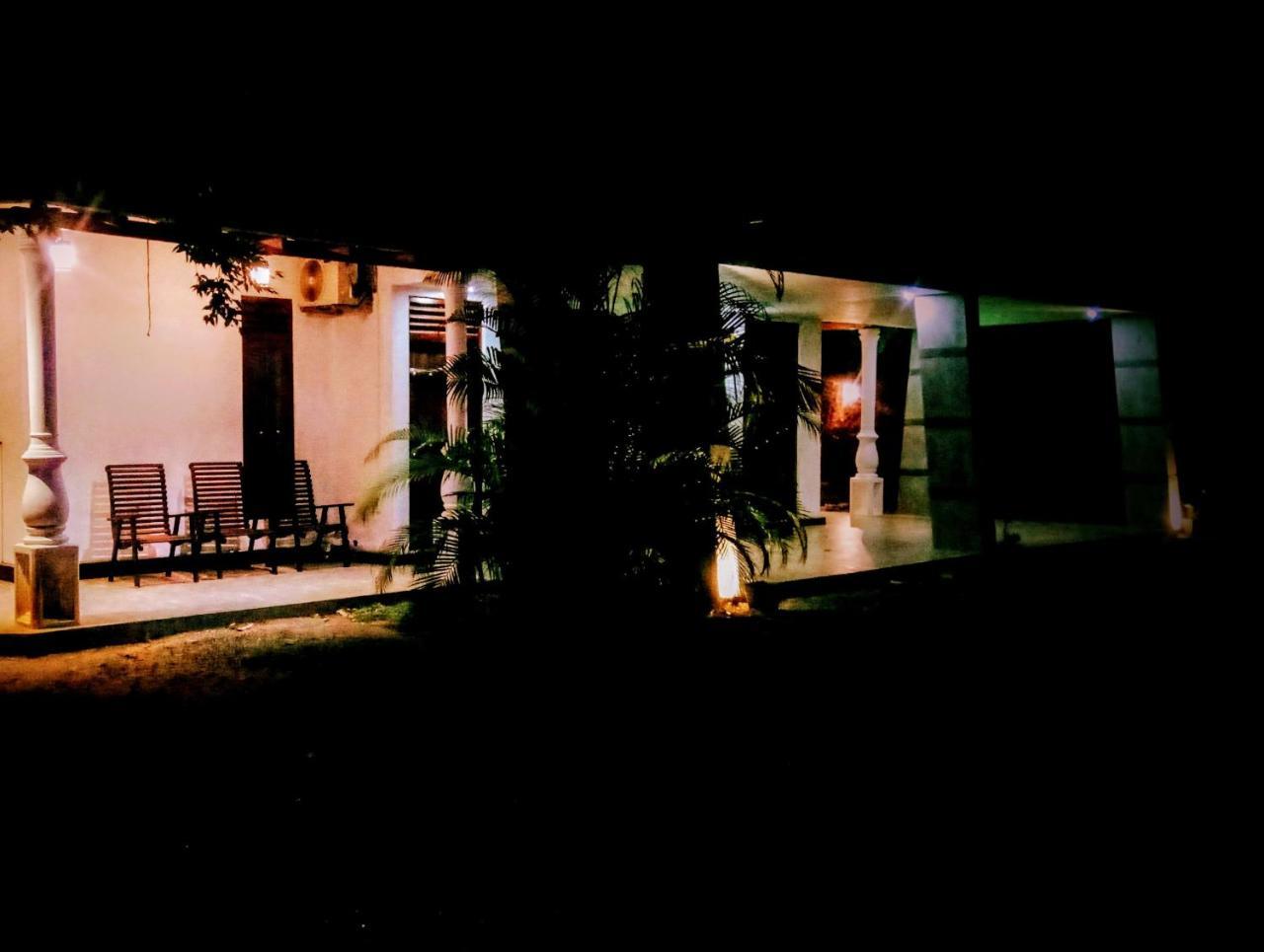 Induwara Safari Resort Udawalawe Εξωτερικό φωτογραφία